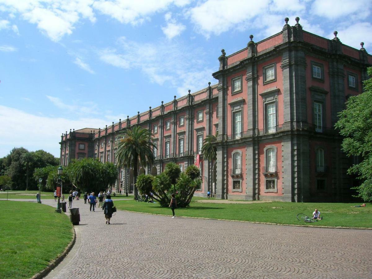Alla Corte Del Re Dimora Storica Nápoles Exterior foto